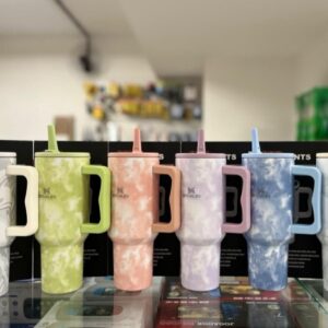 COPO QUENCHER COM TAMPA E CANUDO 1200ML